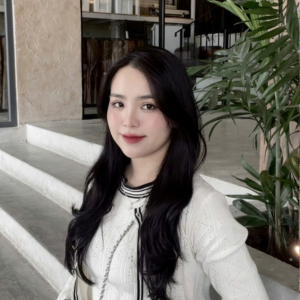 Máy toàn đạc điện tửMs Hằng